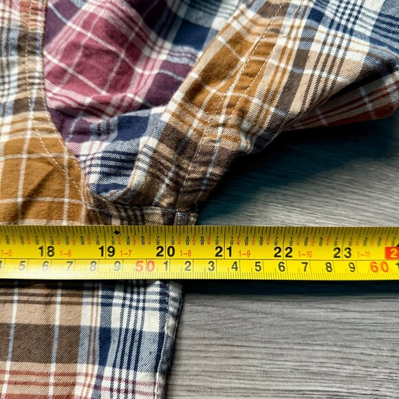 L.L. Bean Men's Signature Heritage Textured Flannel Shirt - Picture 4 of 5